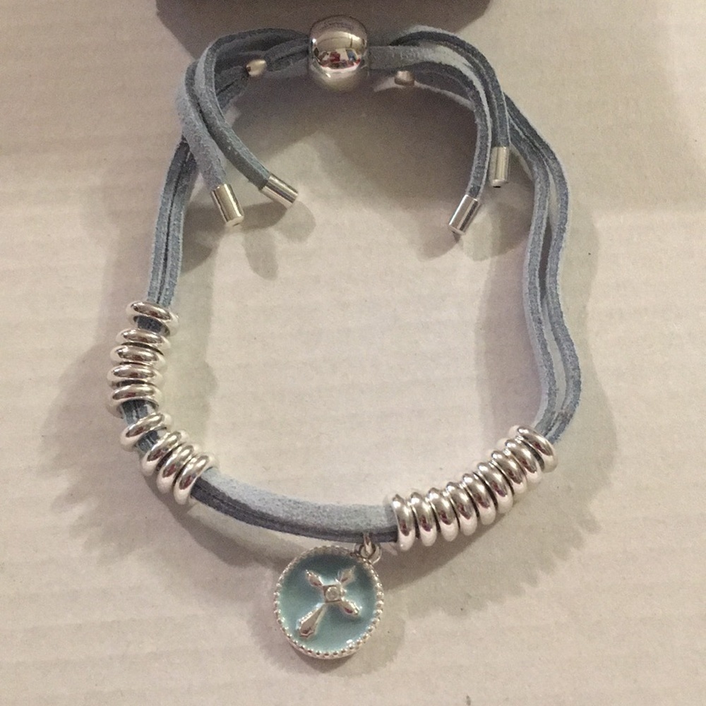 Avon Symbolic Charm Cord Bracelet Cross (M)